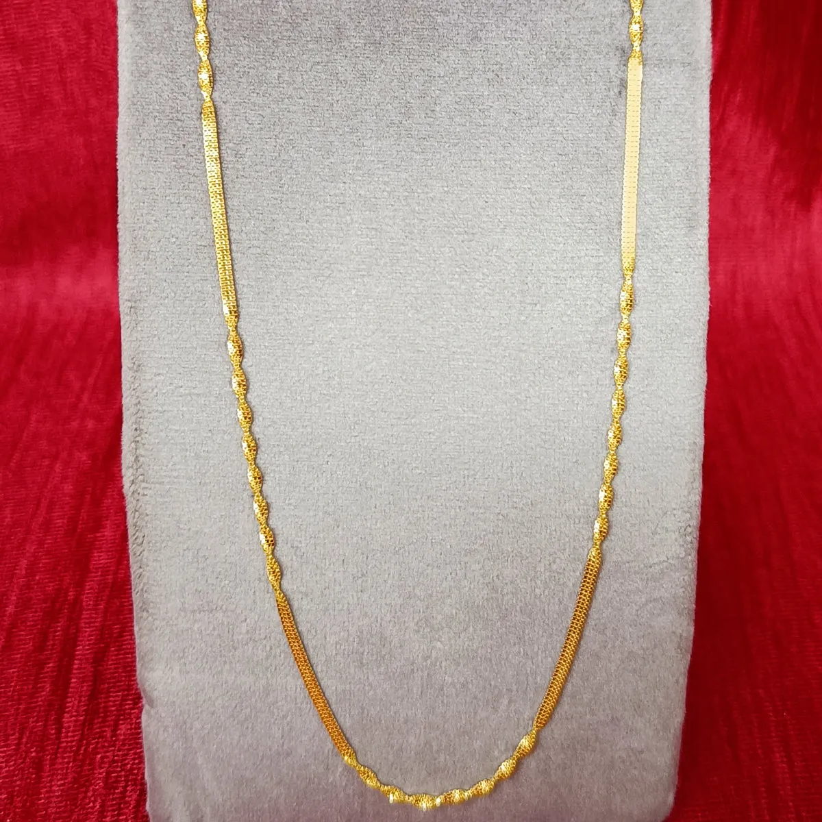 22 KT Gold Designer Chain by Paaie (D10)