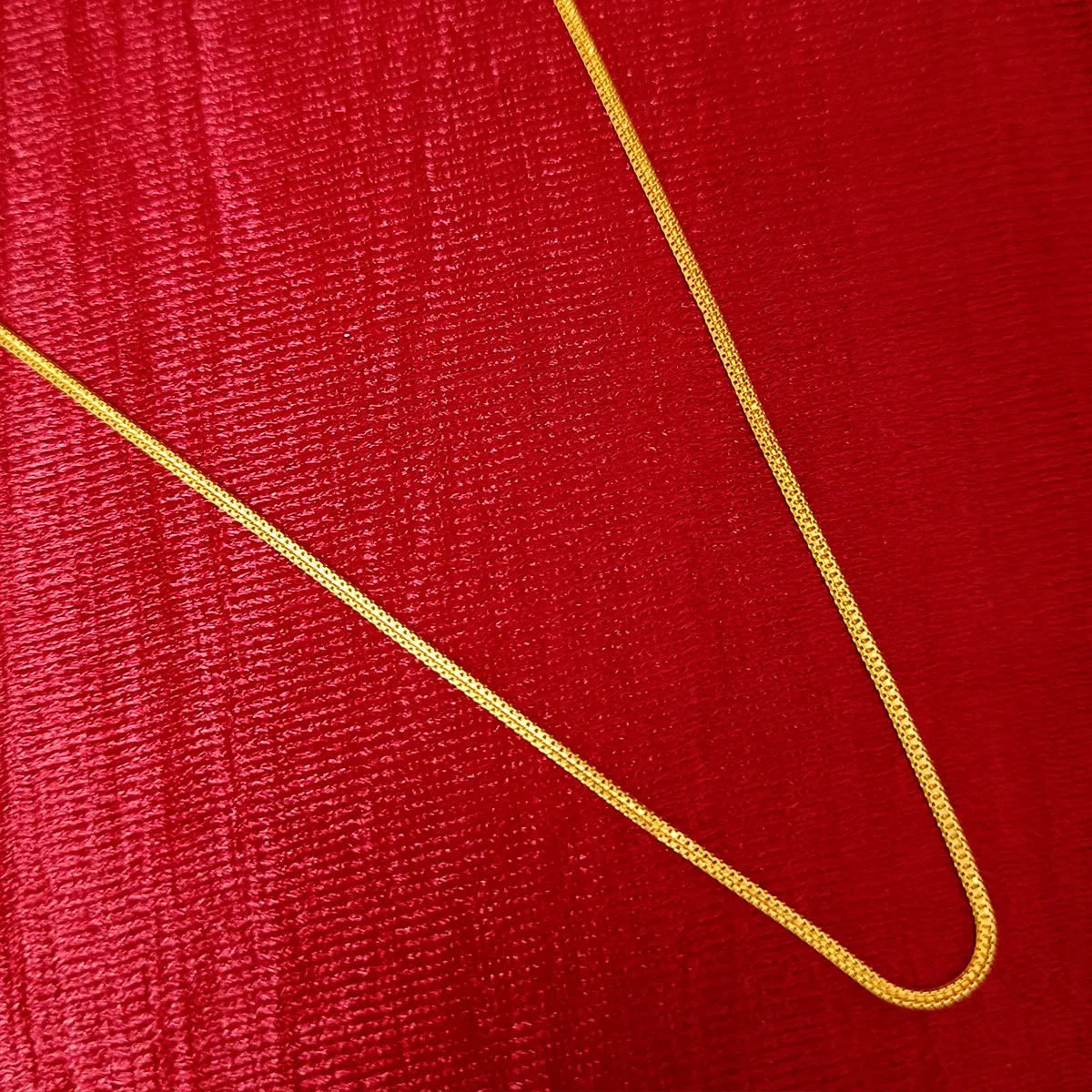 22 KT Gold Designer Chain by Paaie (D7)