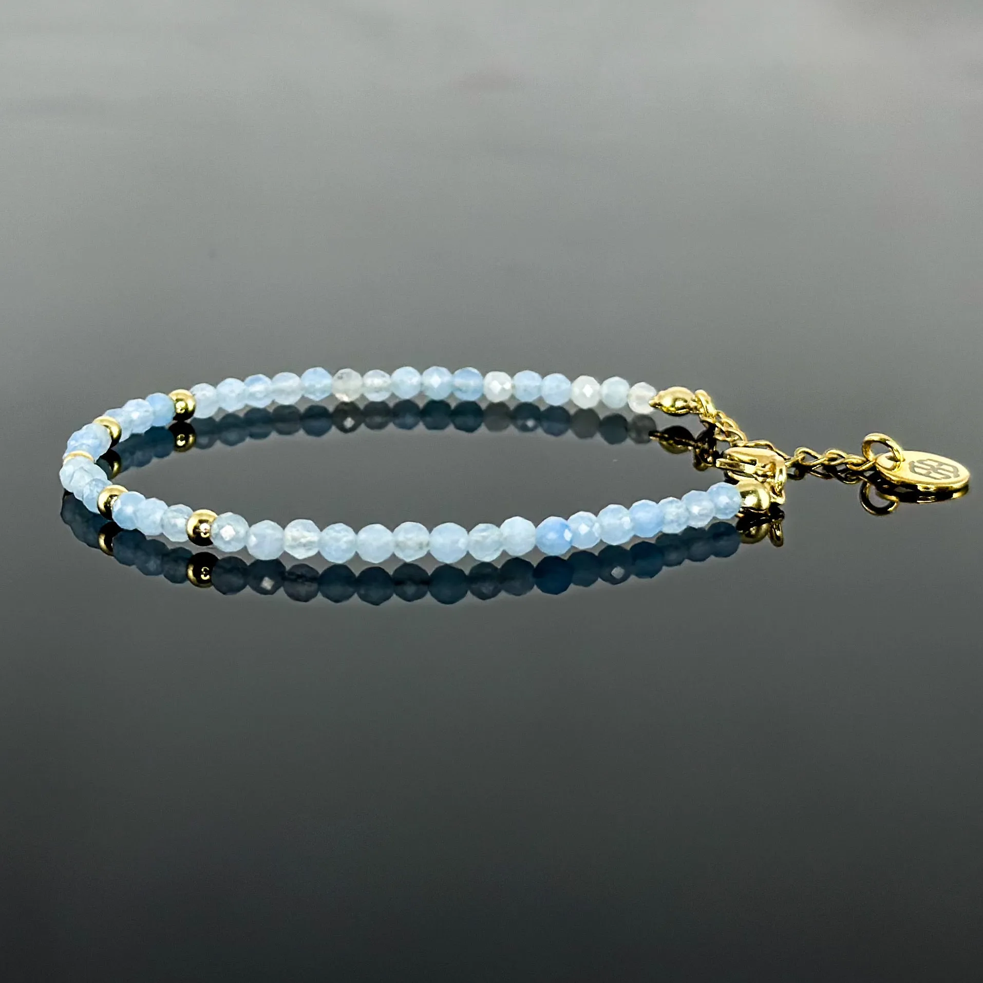 29001 Women’s Minimalist Bracelet with Aquamarine and Gold Plated