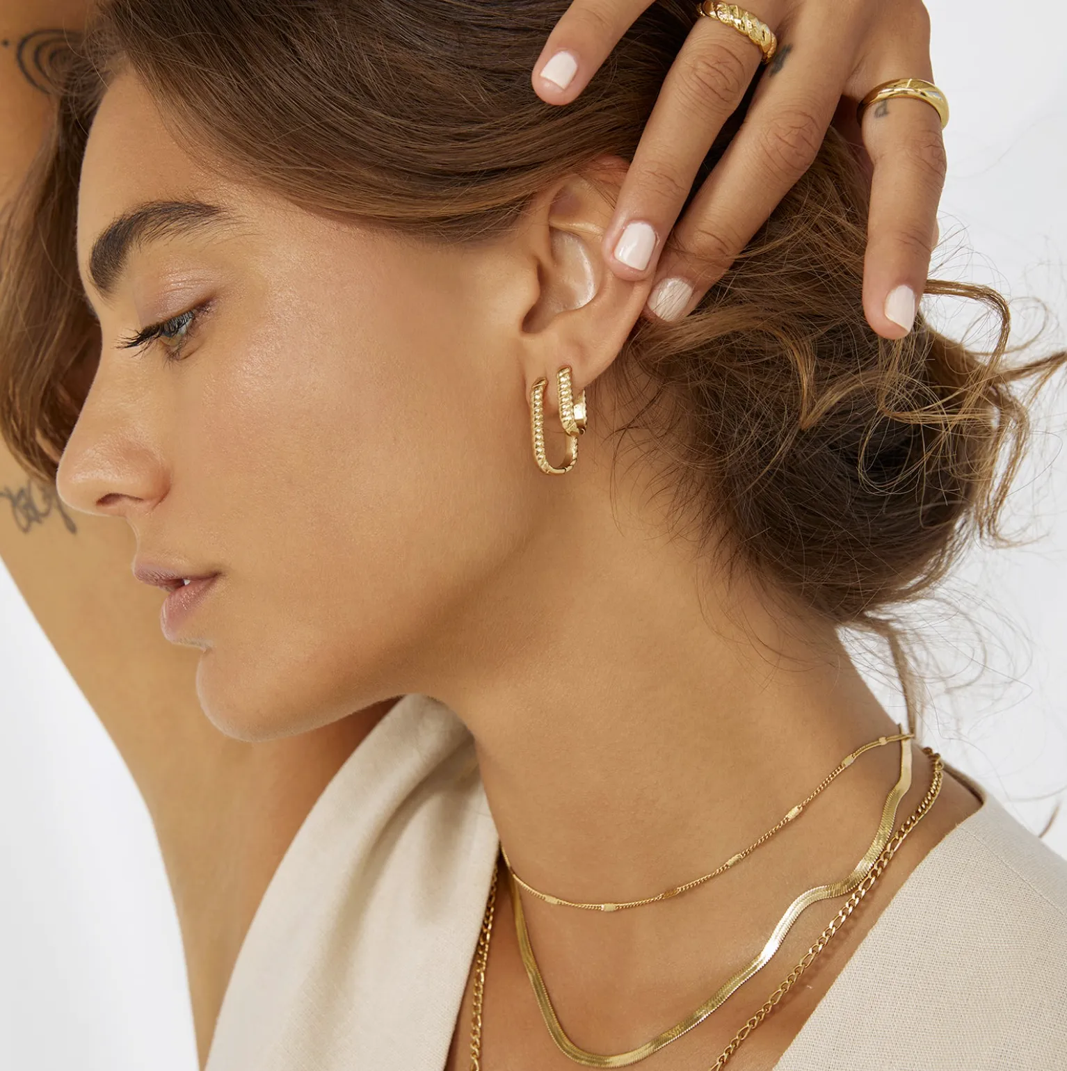 Arms Of Eve Avery Gold Earrings