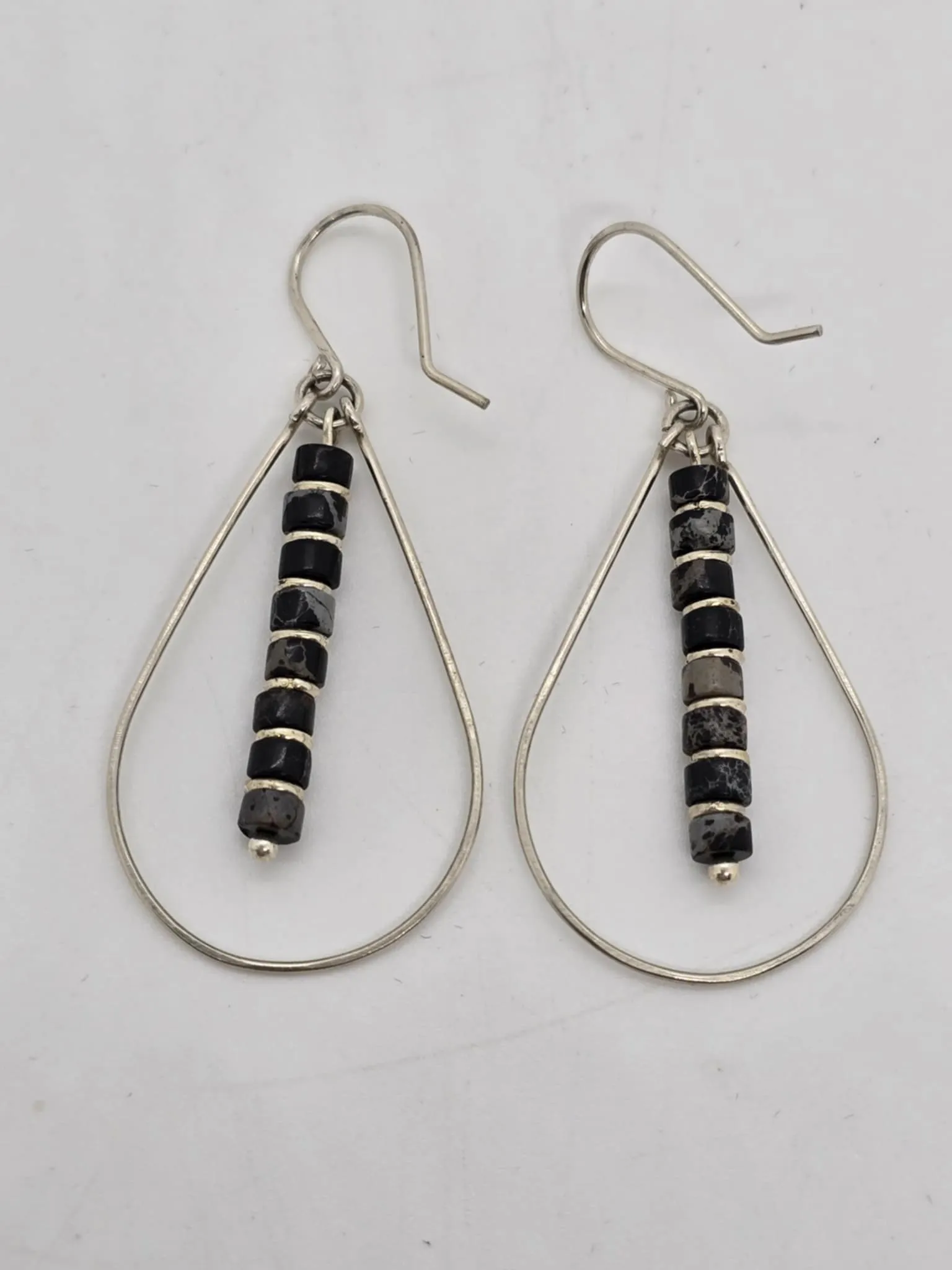 Black Jasper and Silver Teardrop Hoop Earrings (Sku8702)