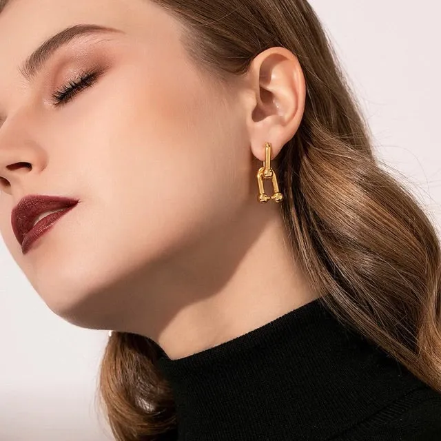 Cami Hoops