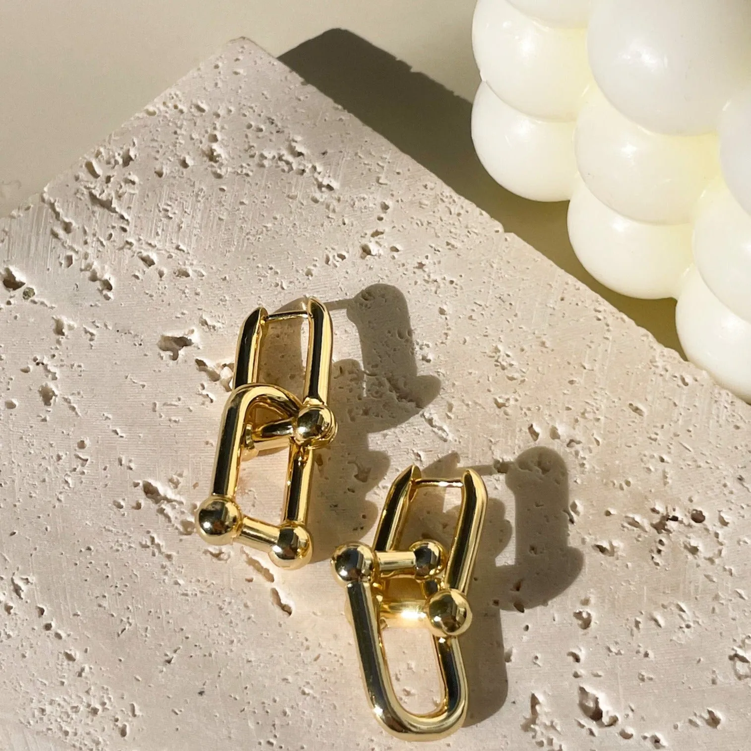 Cami Hoops