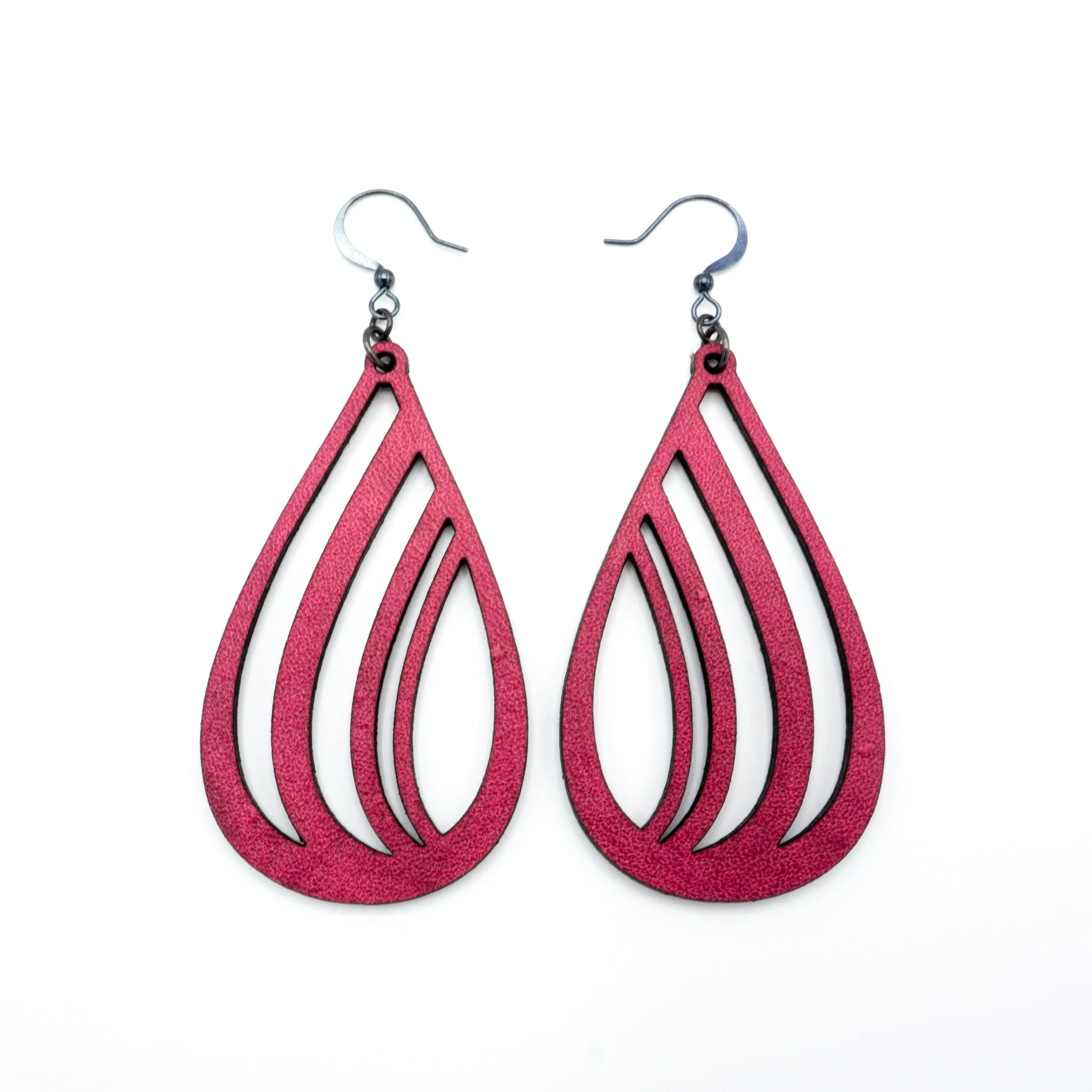 Drop 02 [L] // Leather Earrings - Fuchsia