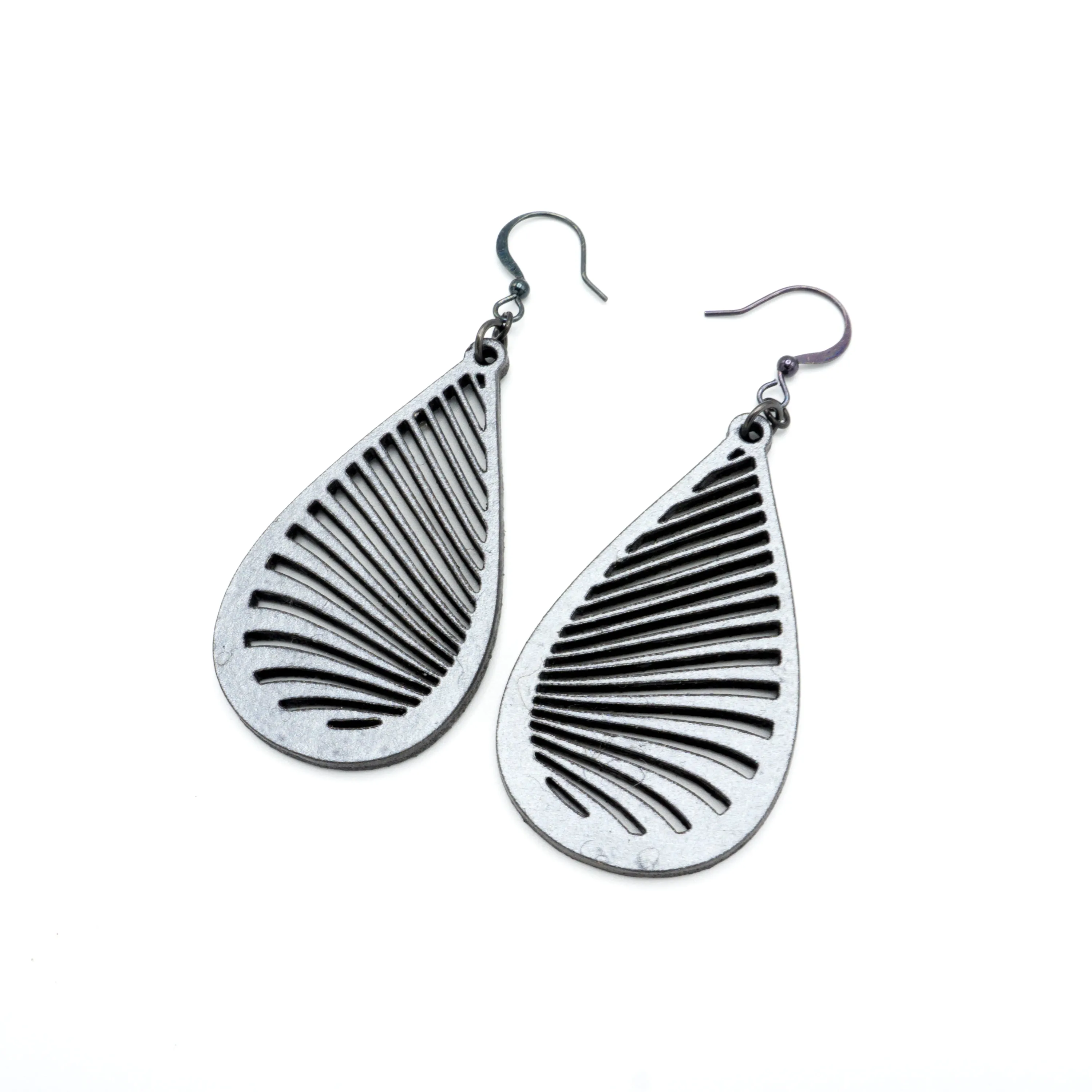 Drop 08 [S] // Leather Earrings - Silver
