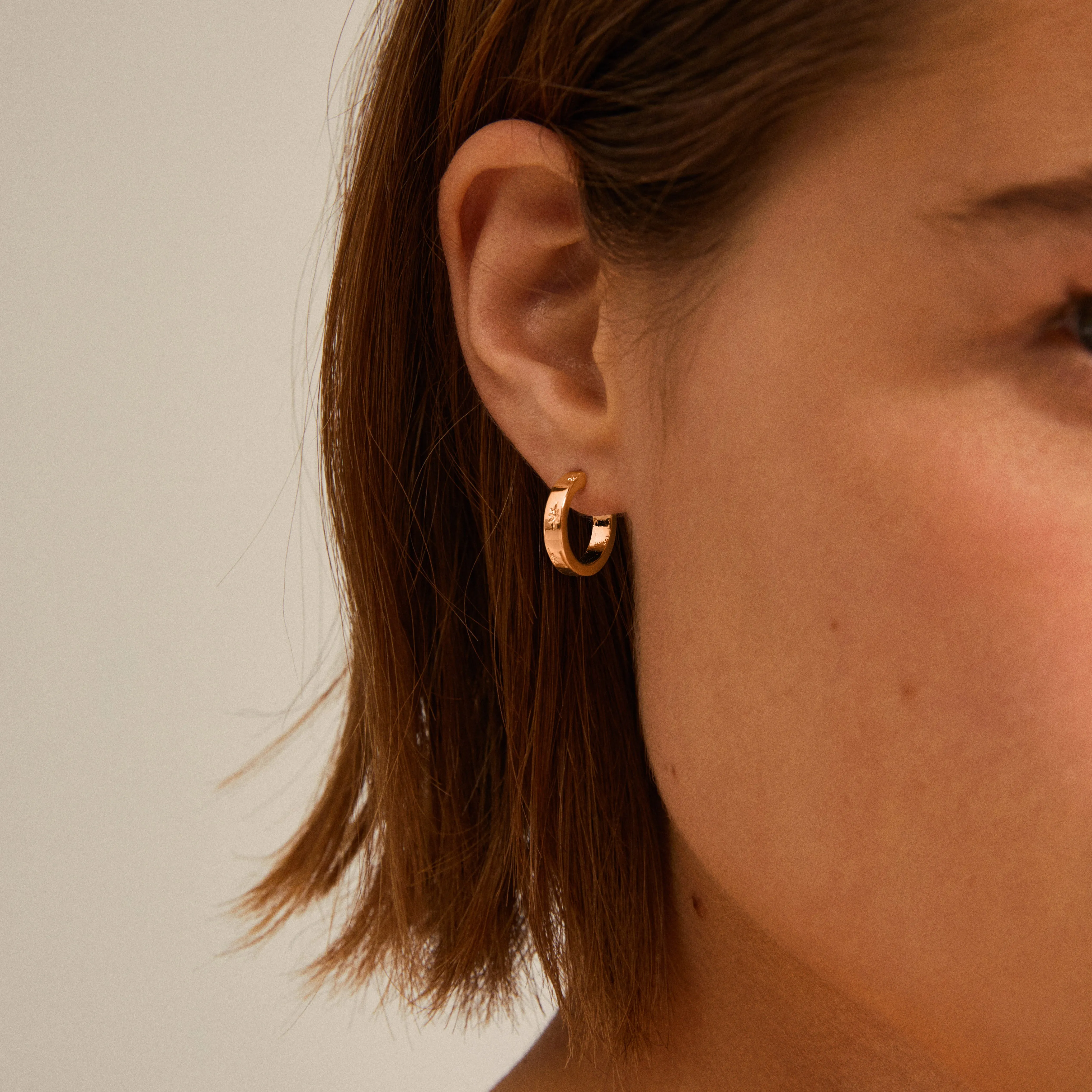 EFIA huggie hoop earrings rosegold-plated