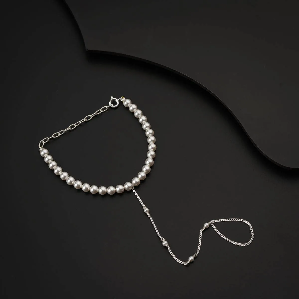 Elegant Pearl Hand Chain Bracelet