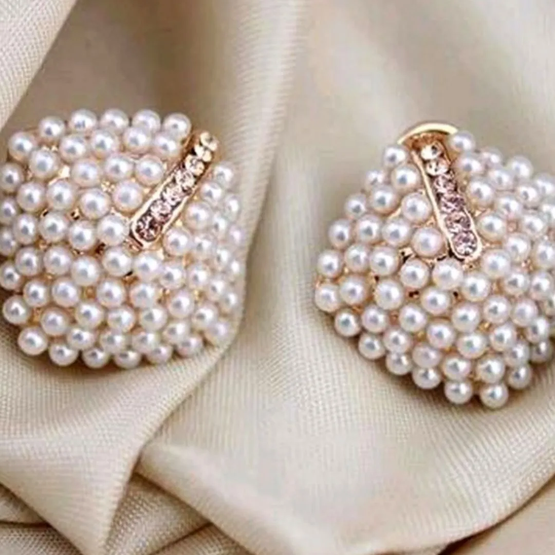 Enchanting Pearl Stud Earrings | Beautiful Earrings