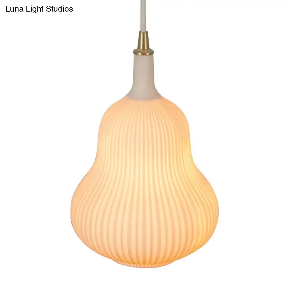 Gourd-shaped Glass Pendant Light for Dining Room - Clear & Creative Design