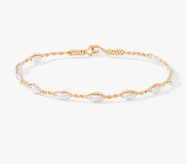 GRACEFUL BRACELET