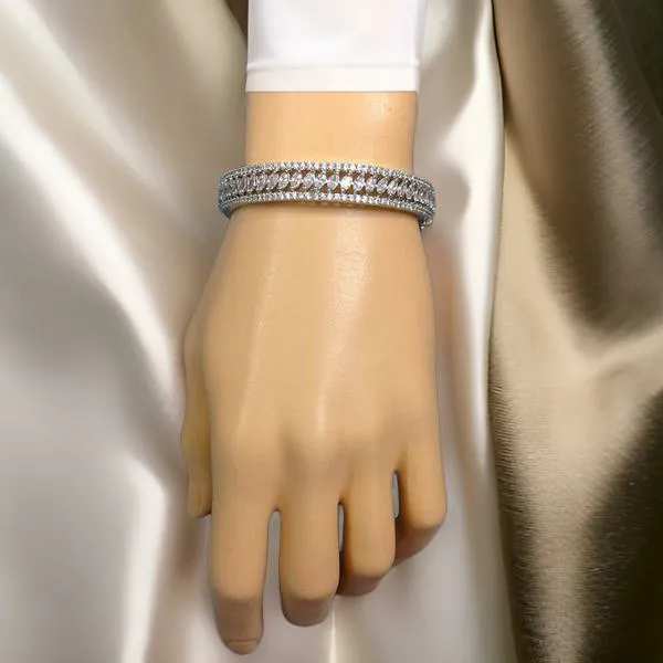 Graceful Droplets of Crystal Single Bracelet