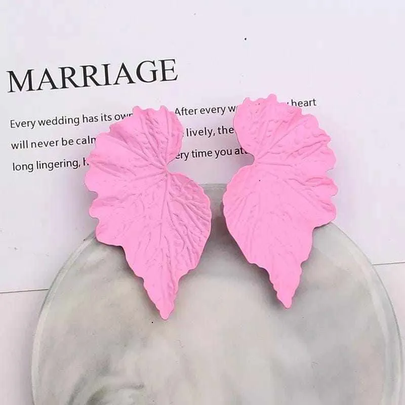 High Fashion Trendy Flower Drop Earrings For Women