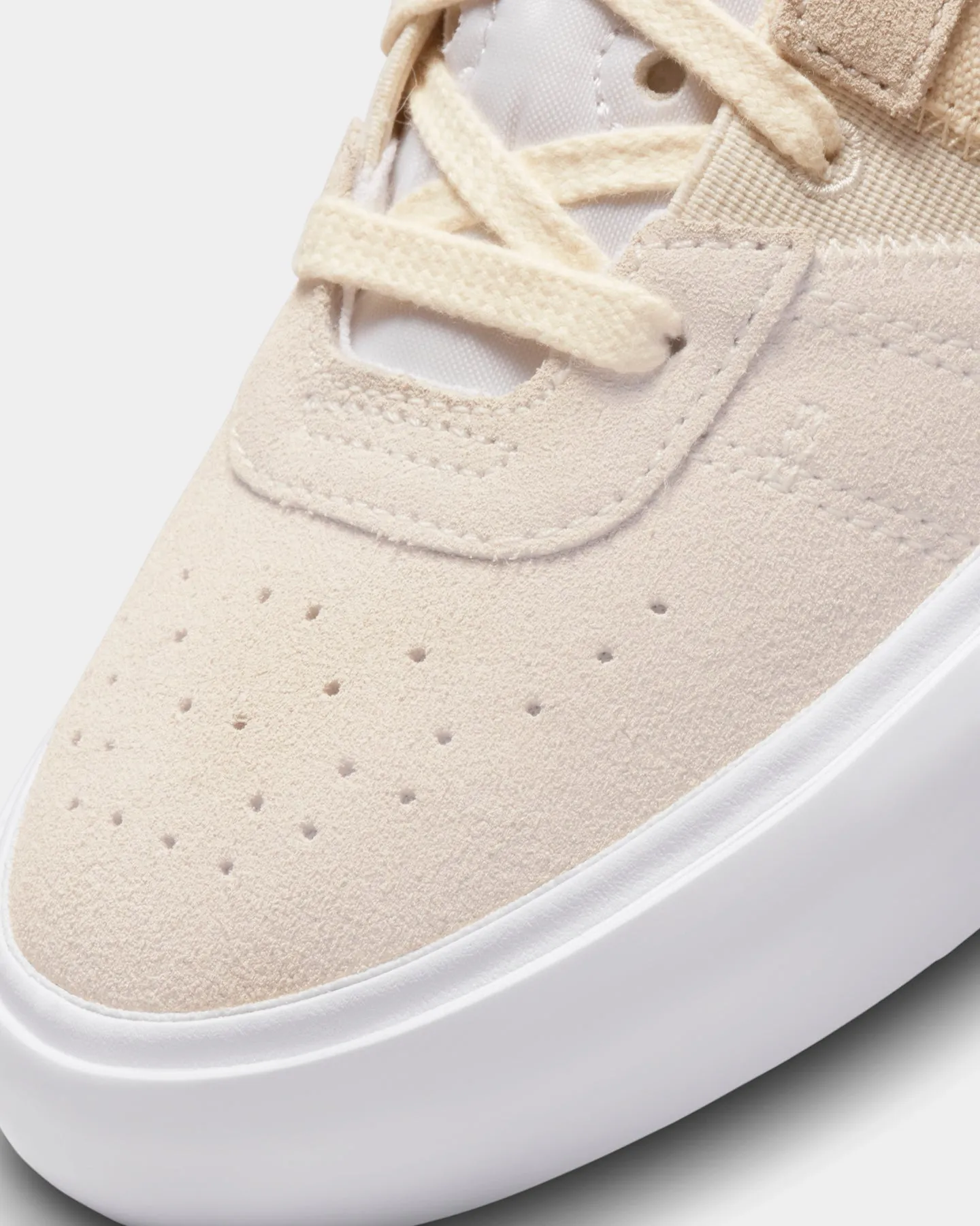 Jordan Women's Jordan Series .05 'Dear Studio' White/Phantom/Green Strike/Iris Whisper