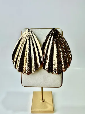 Marina - Shell-Inspired Gold Metallic Earrings