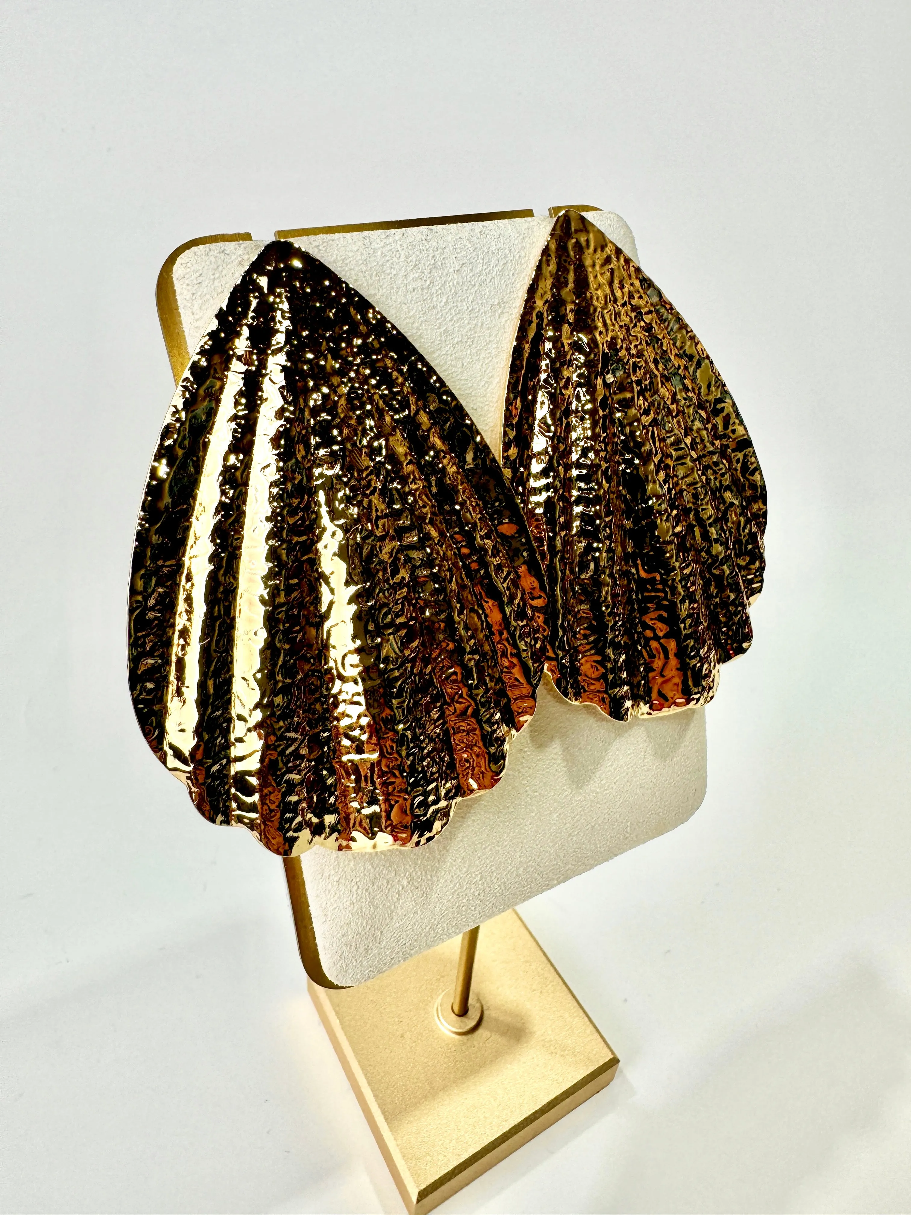 Marina - Shell-Inspired Gold Metallic Earrings