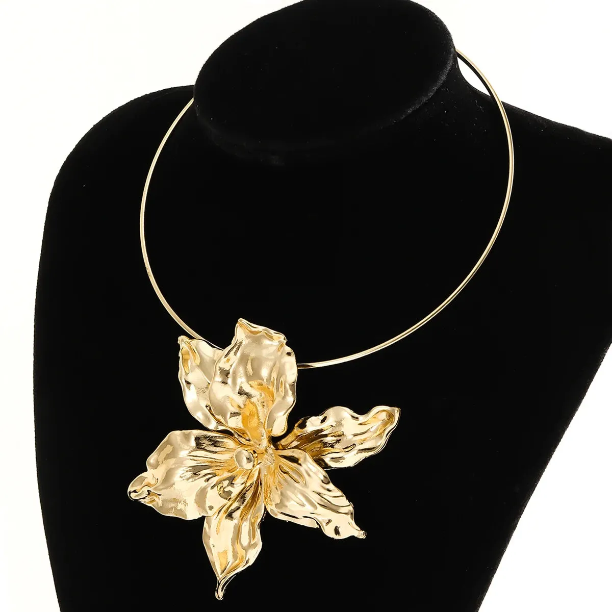 Necklace Exaggerated Elegant