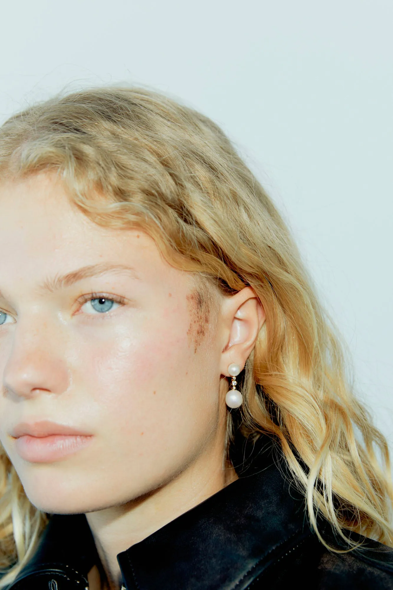Odile Pearl Earrings