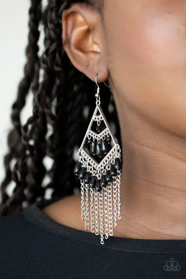Paparazzi Earring ~ Trending Transcendence - Black