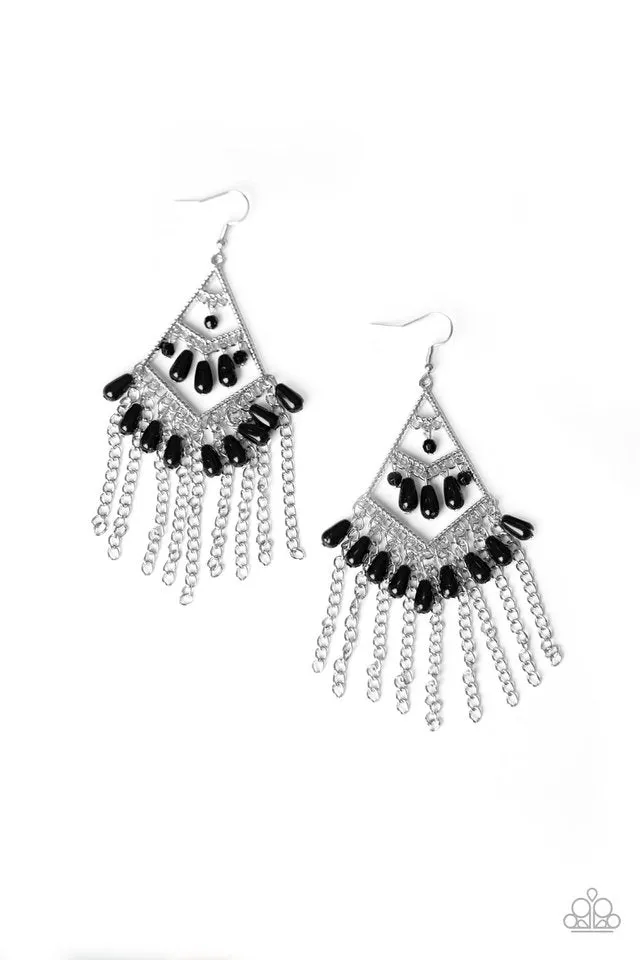 Paparazzi Earring ~ Trending Transcendence - Black