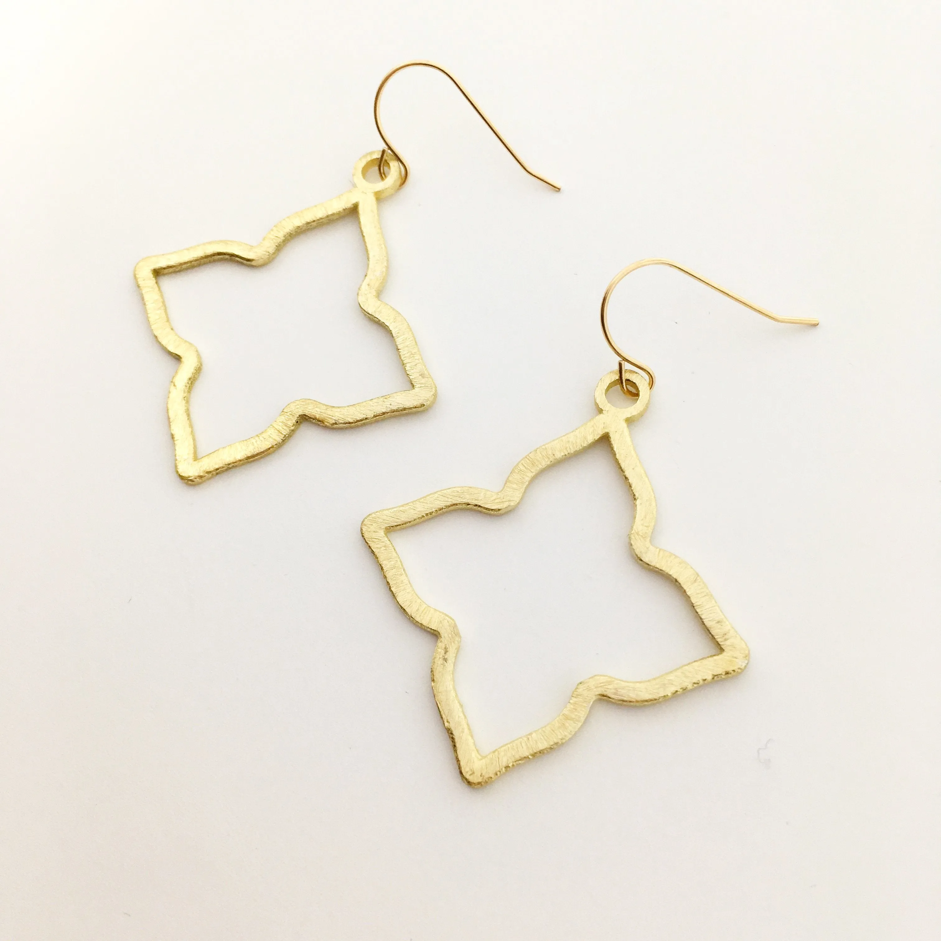 Sienna Brushed Star Earrings | Gold