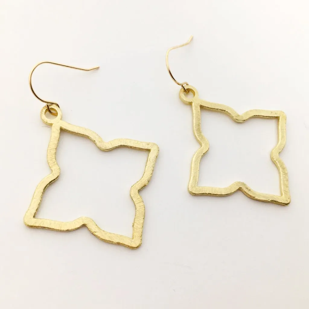Sienna Brushed Star Earrings | Gold