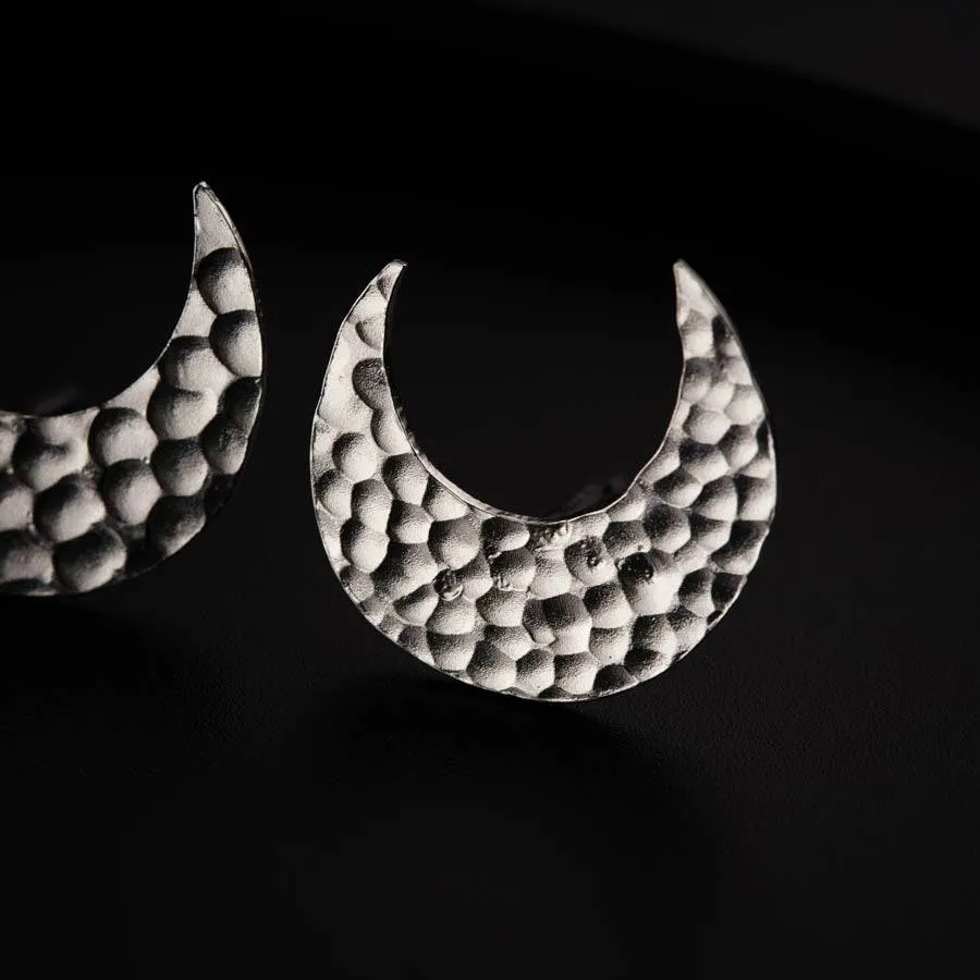 Silver Hammered Chandrakor Earrings : Regular Size