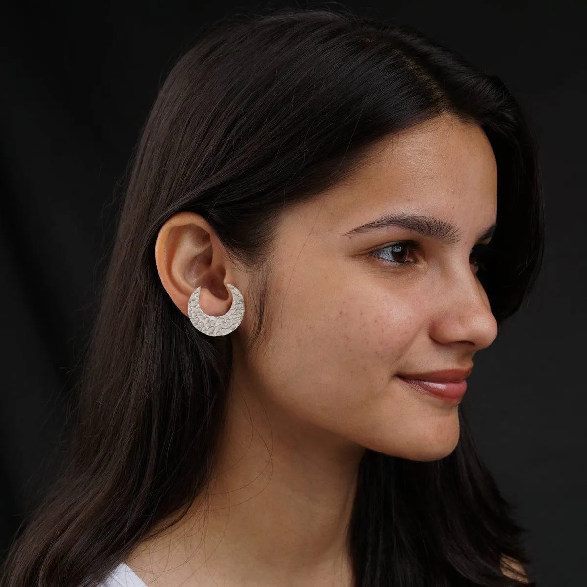 Silver Hammered Chandrakor Earrings : Regular Size