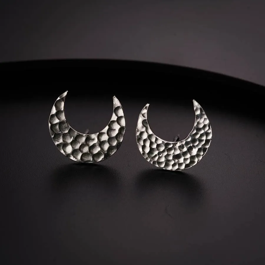 Silver Hammered Chandrakor Earrings : Regular Size