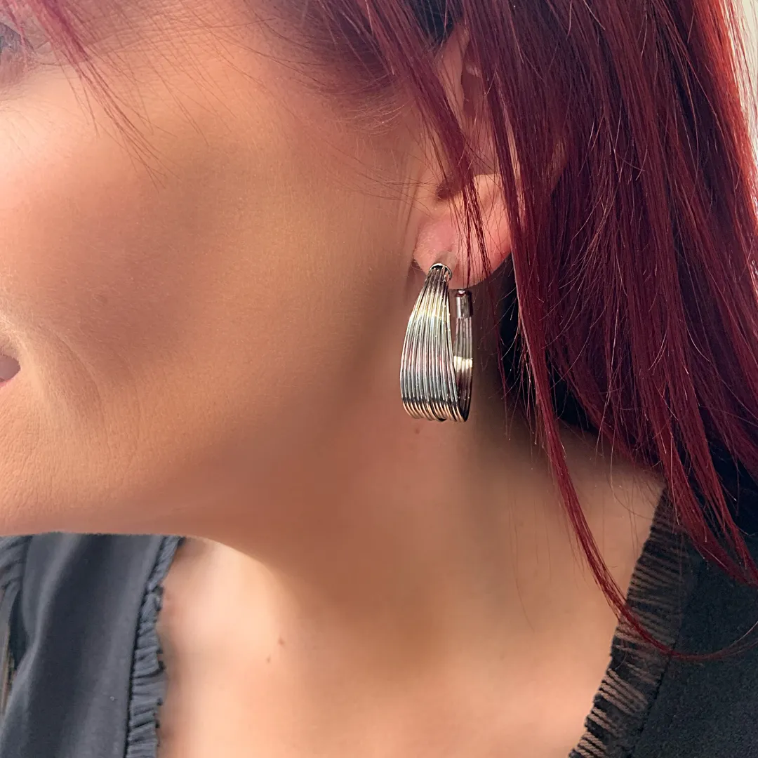 Sleek Wire Hoop Earrings