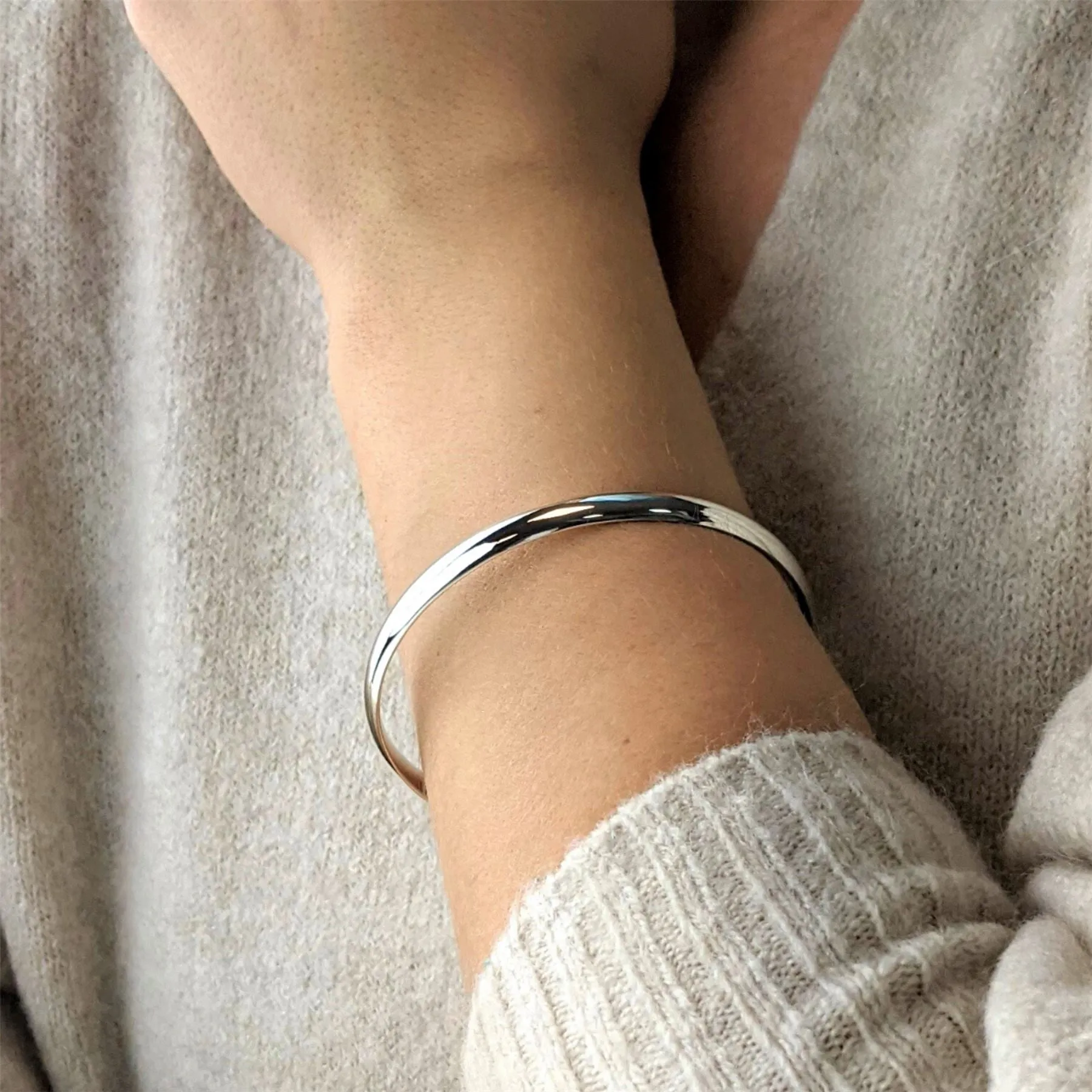 Sterling Silver Simple D-Shaped Wide Round Bangle - Classic Stacking Bracelet