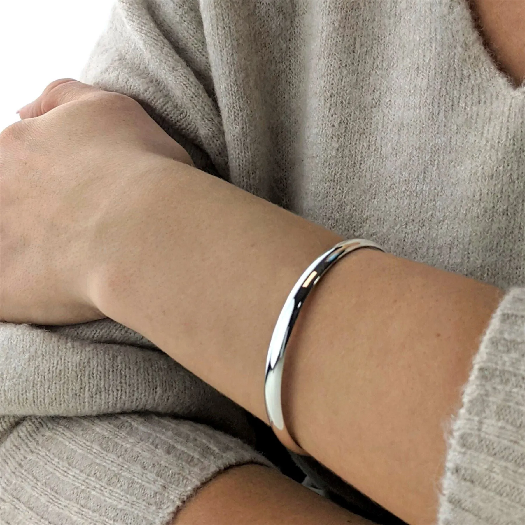 Sterling Silver Simple D-Shaped Wide Round Bangle - Classic Stacking Bracelet
