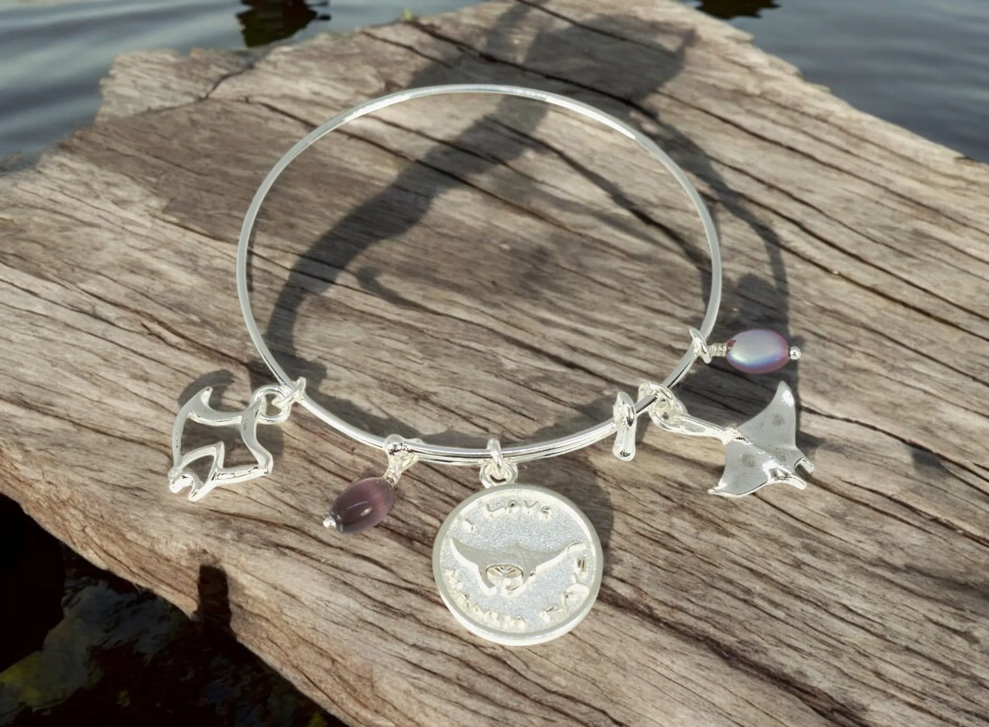 Stingray Bracelet, Manta Ray Bangle Bracelet, Stingray Charm Bracelet, Adjustable Bracelet for Women, Expandable Bracelet with Stingray