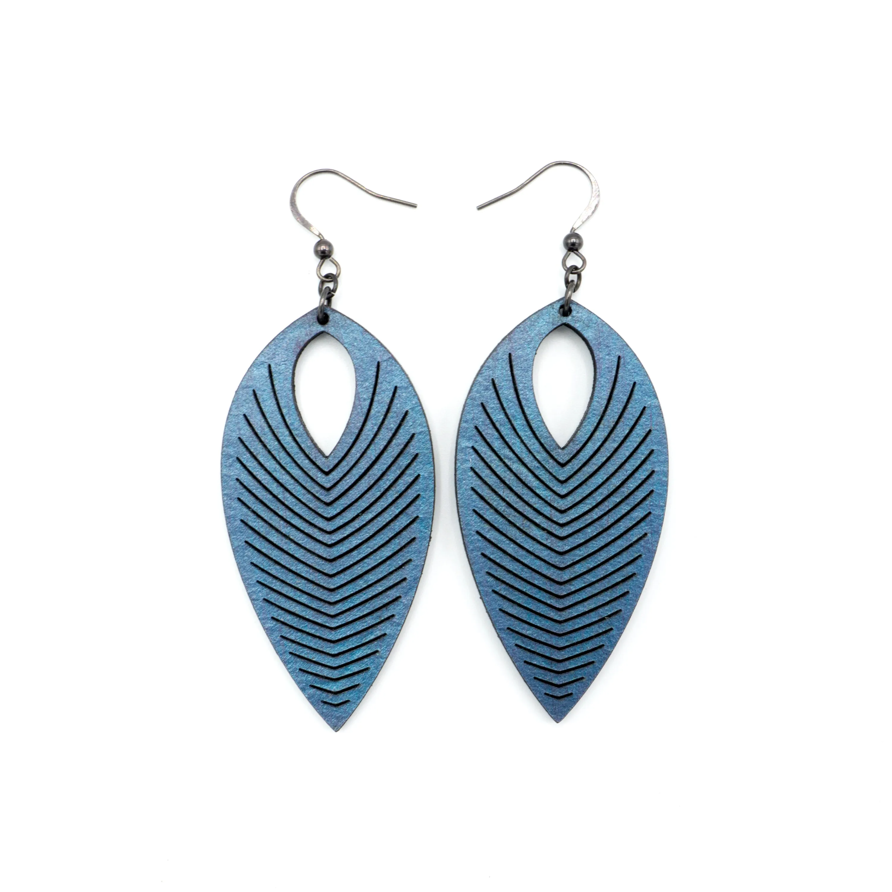 Terrabyte 07_1 // Leather Earrings - Blue Pearl