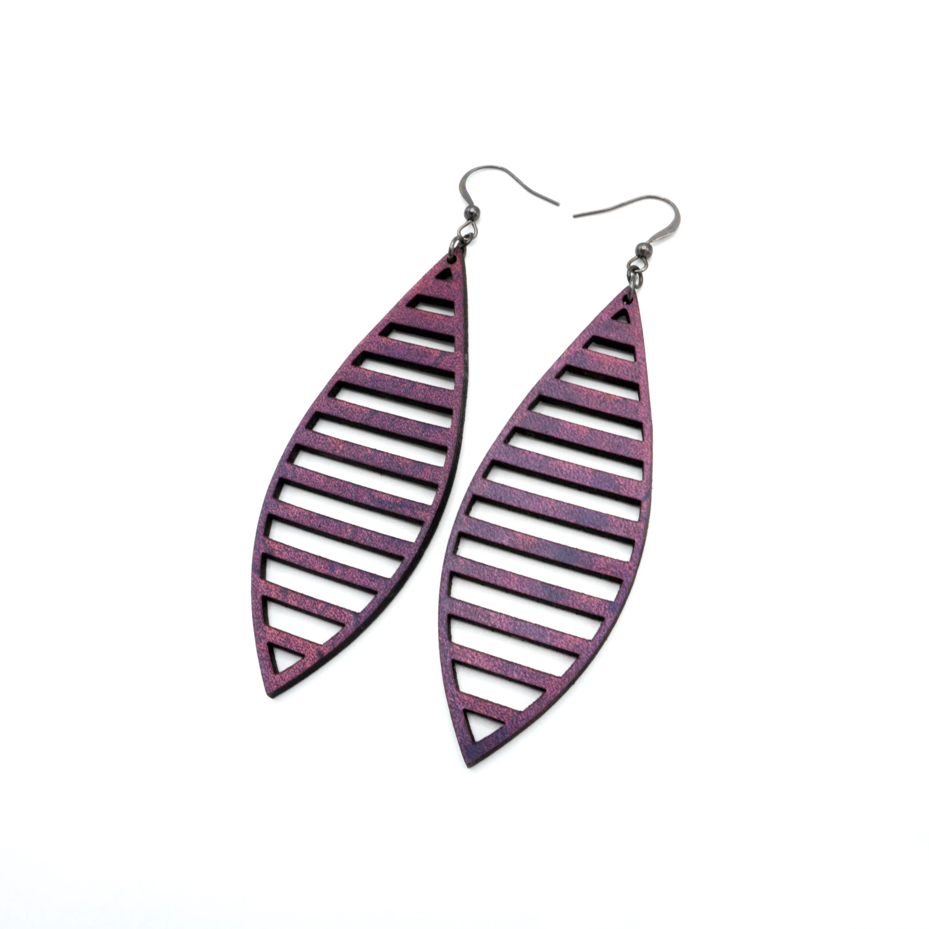 Terrabyte 11_1 // Leather Earrings - Purple