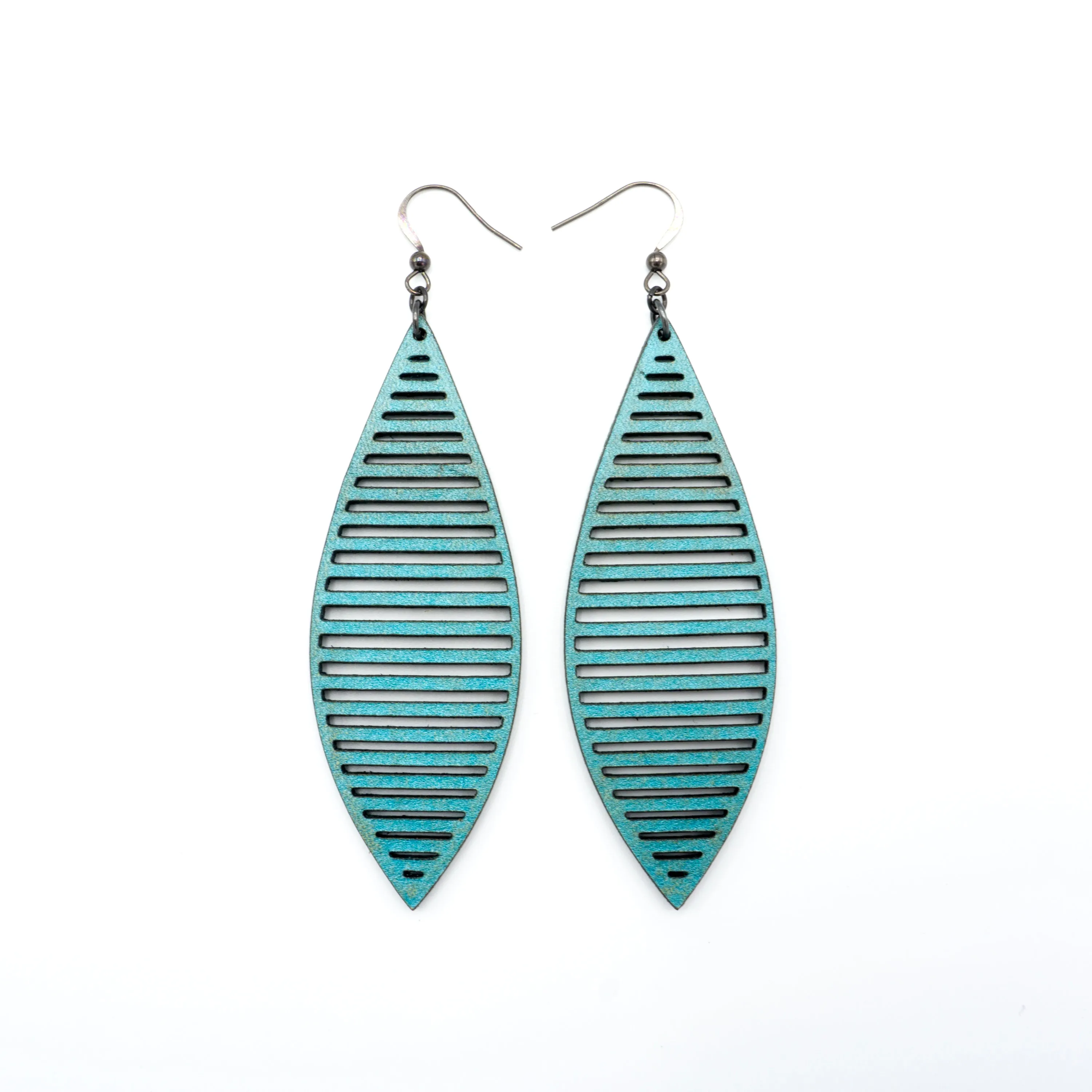 Terrabyte 11_2 // Leather Earrings - Turquoise Pearl