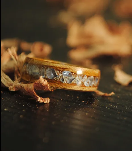 Unique Wedding Wooden Ring Engagement Ring Bands Handcraft Walnut Healing Crystal Inlay Mother‘s Day Gift 0651