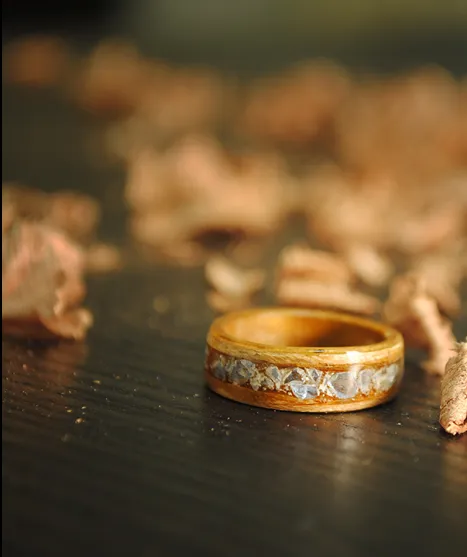 Unique Wedding Wooden Ring Engagement Ring Bands Handcraft Walnut Healing Crystal Inlay Mother‘s Day Gift 0651