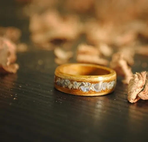 Unique Wedding Wooden Ring Engagement Ring Bands Handcraft Walnut Healing Crystal Inlay Mother‘s Day Gift 0651