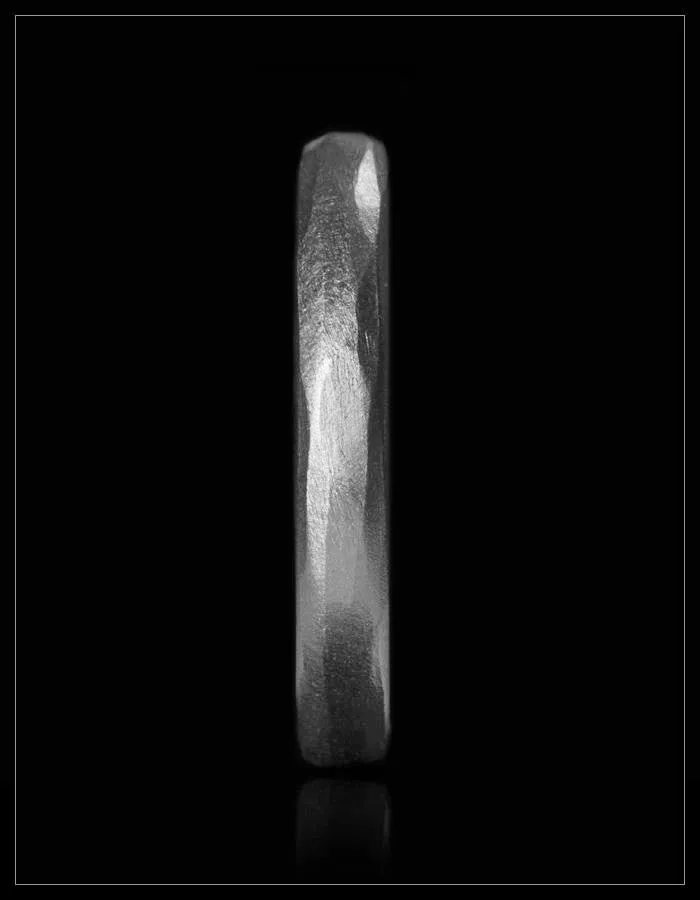 Unique White Gold Wedding Band - 3,5 mm